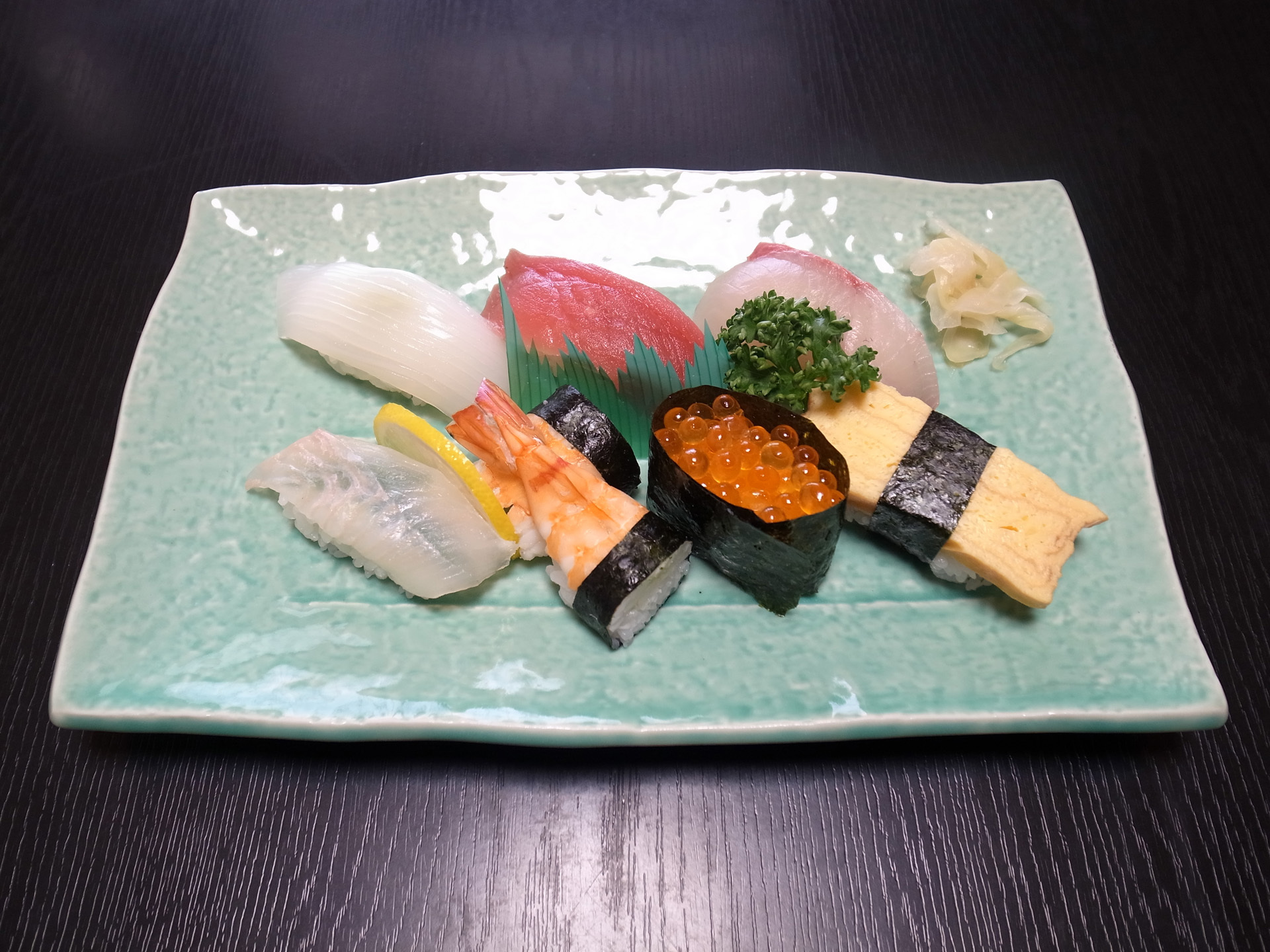 握り （福寿し）
