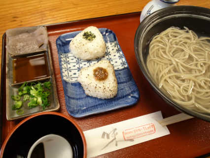 そばえん結びセット（わさび味噌焼きおむすび） （千舎ノ木））